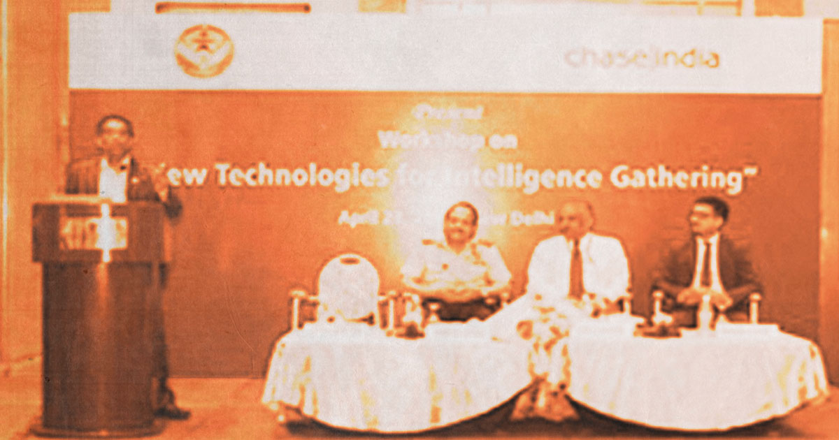 Man leading new technologies workshop in India